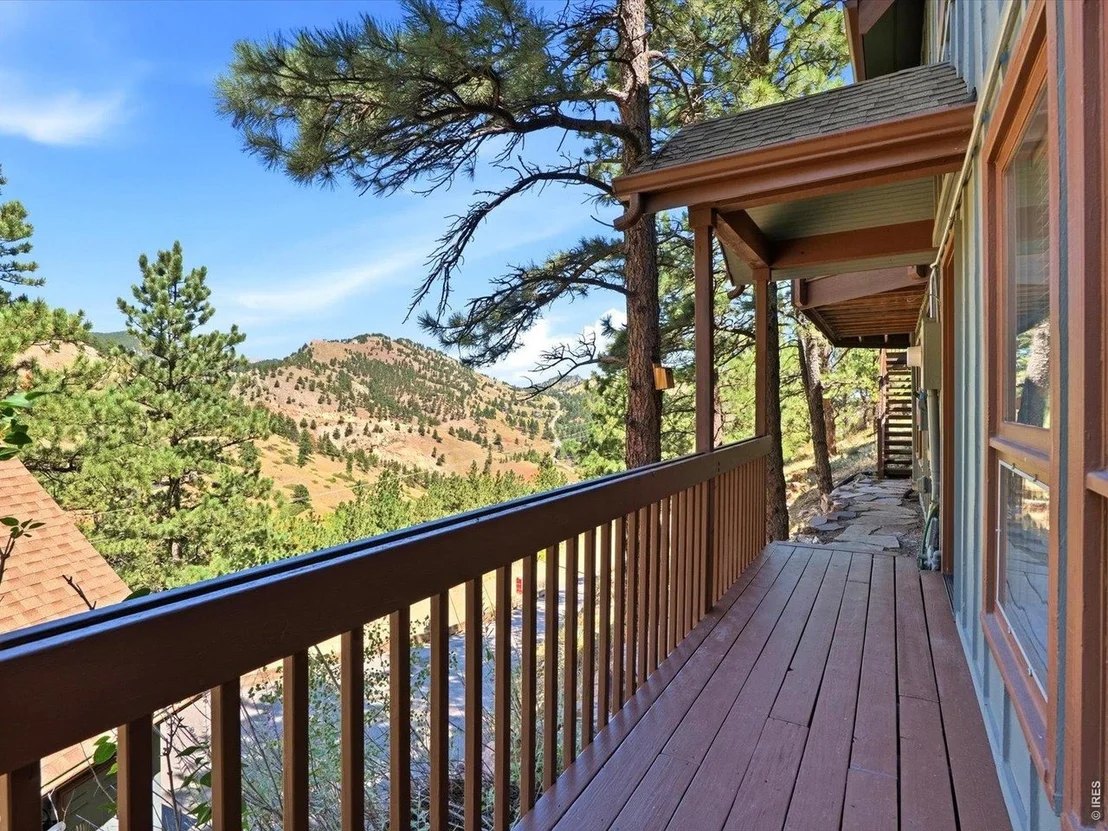 Photo of 36 Ridge Dr