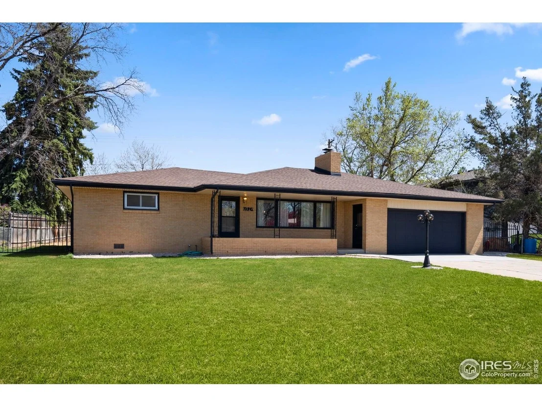 Photo of 2632 Sunset Ln