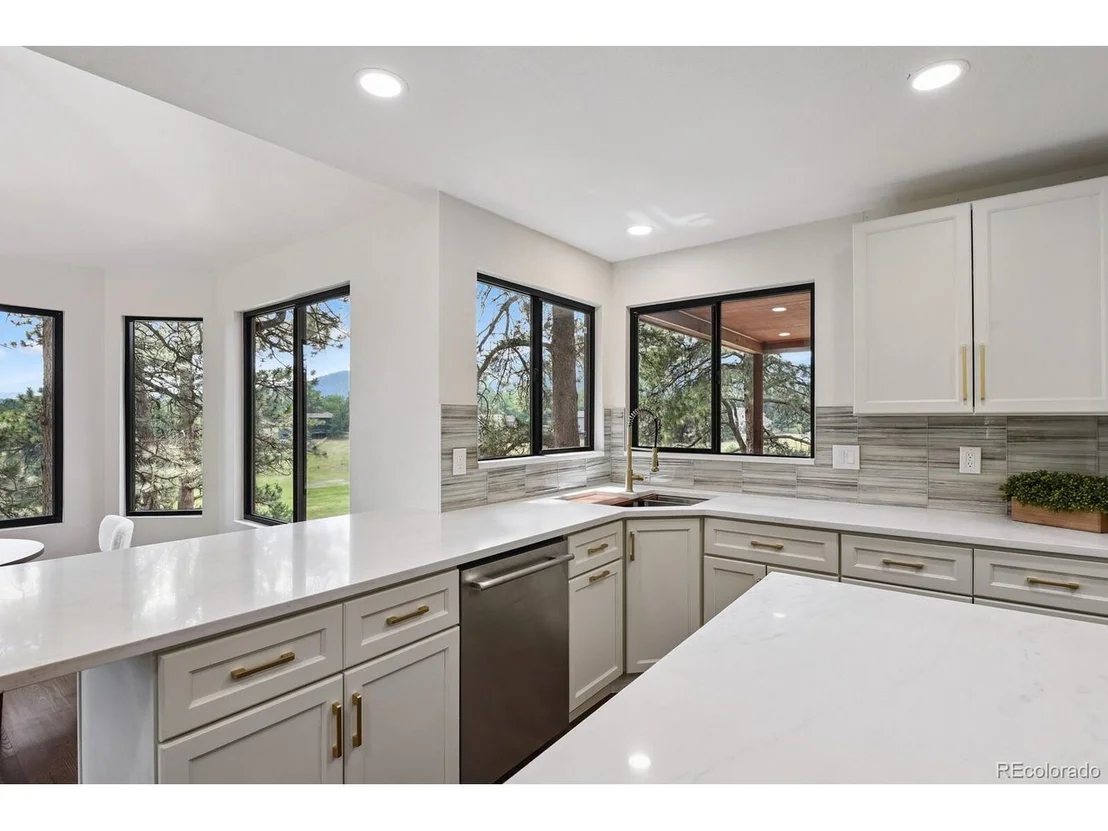 Photo of 31366 Burn Ln