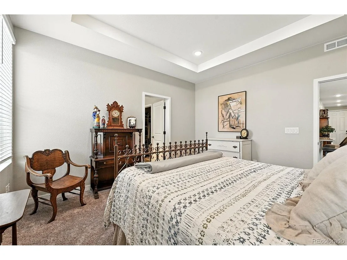 Photo of 5417 Riverbend Ave