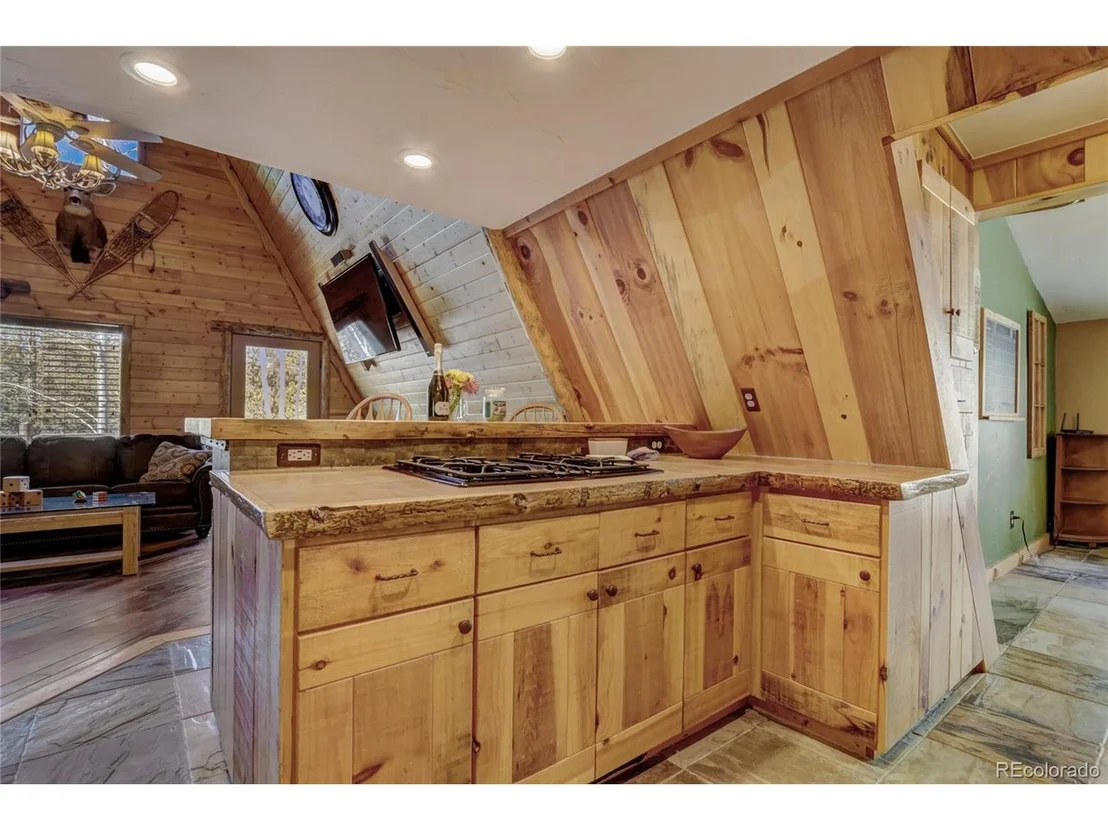 Photo of 199 Valley View Ln