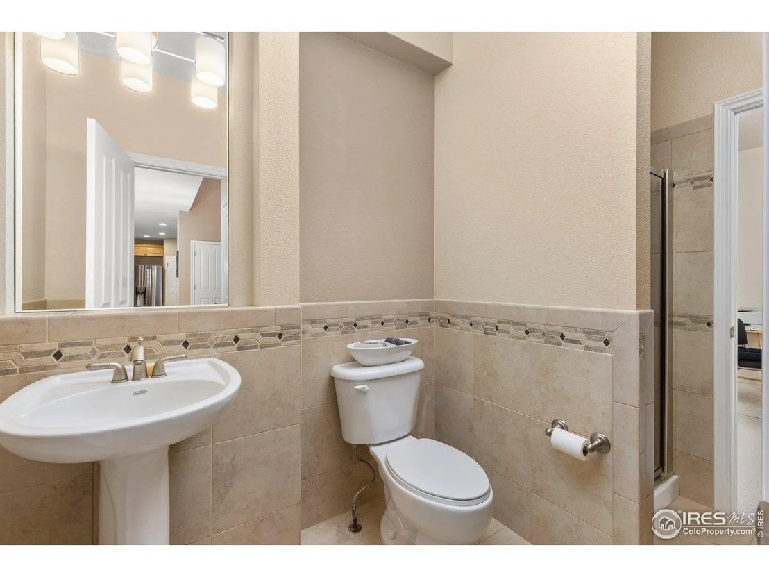 Photo of 1231 Hawk Ridge Rd