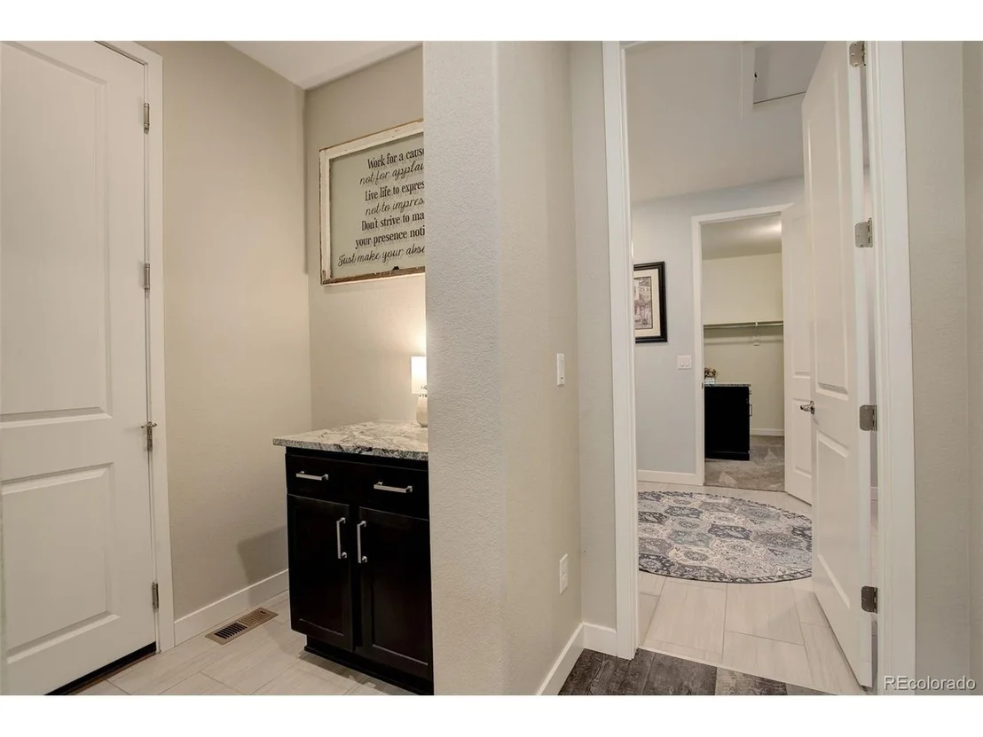 Photo of 23049 E Narrowleaf Dr