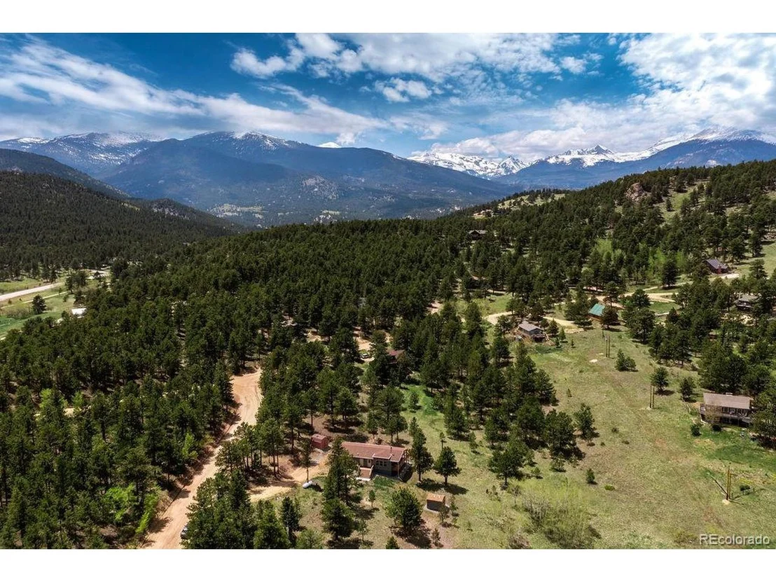 Photo of 232 Saint Vrain Rd