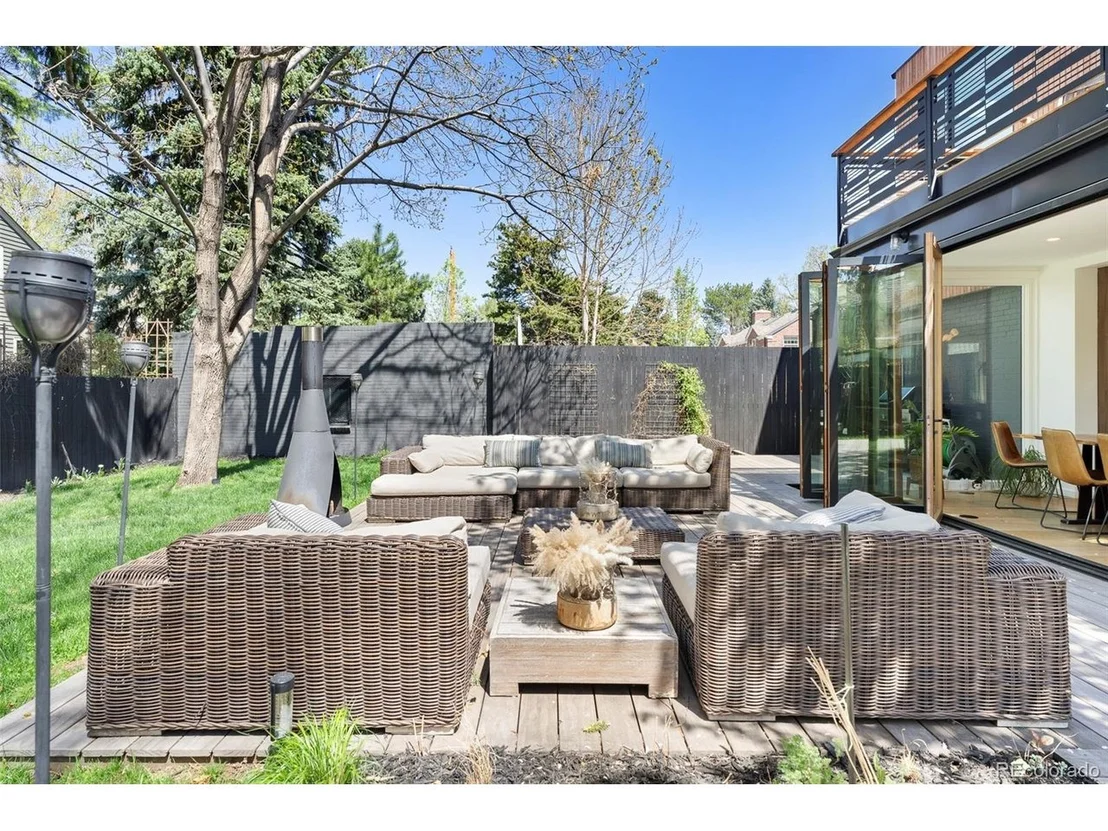 Photo of 431 Elm St