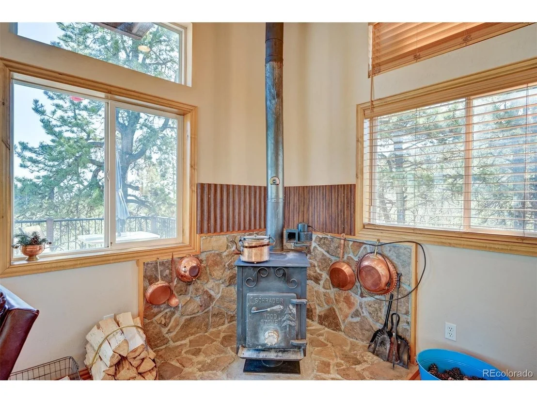 Photo of 447 Blacksmith Rd