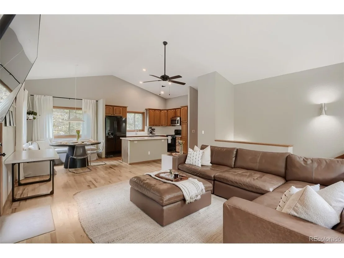 Photo of 32292 Lodgepole Dr