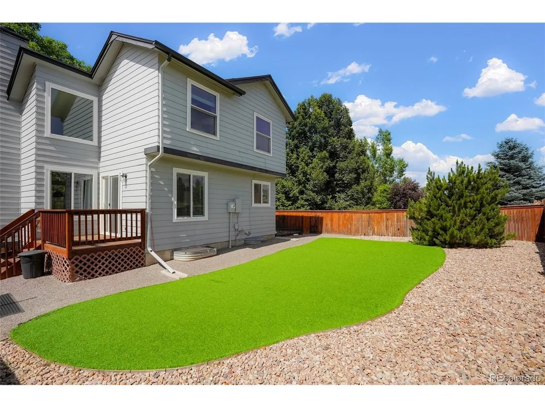 Photo of 6644 Laguna Cir
