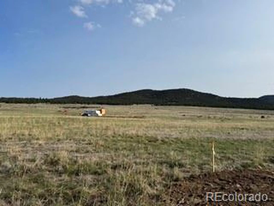 Photo of 464 Burroback Ct