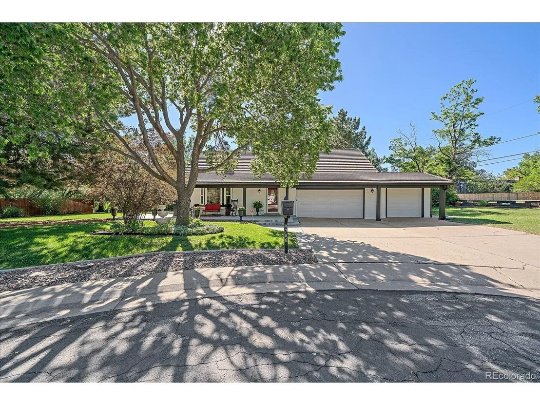 Photo of 9700 W 76th Pl