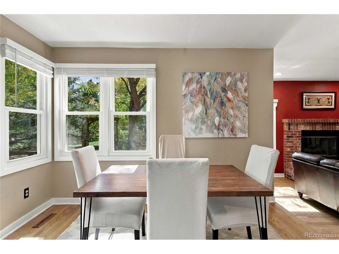 Photo of 24 Mesa Oak