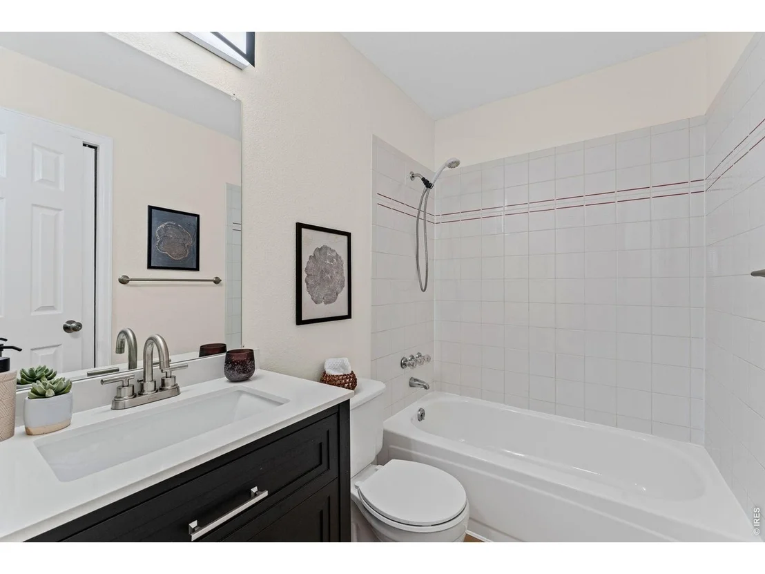 Photo of 4848 Baldwin Pl