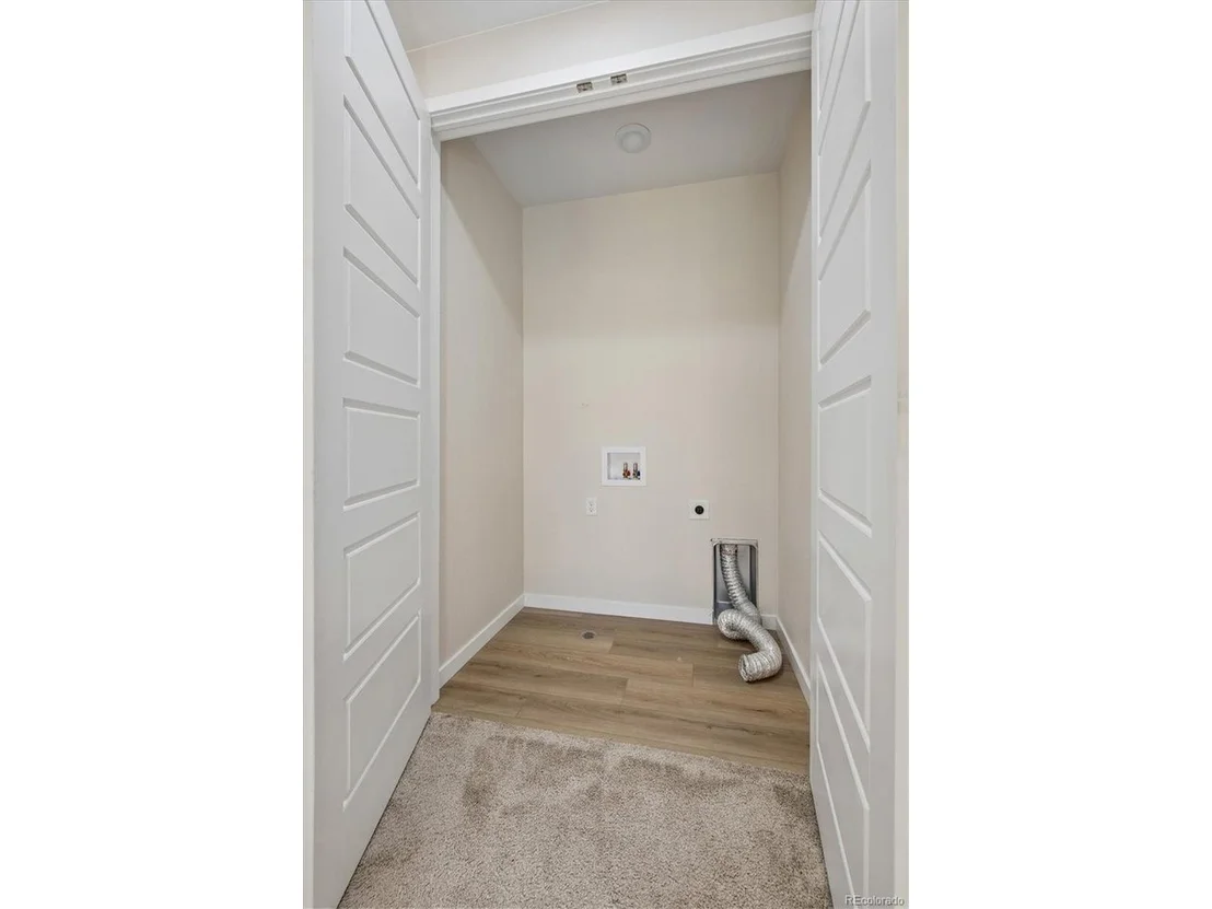 Photo of 12331 Farmview Ln
