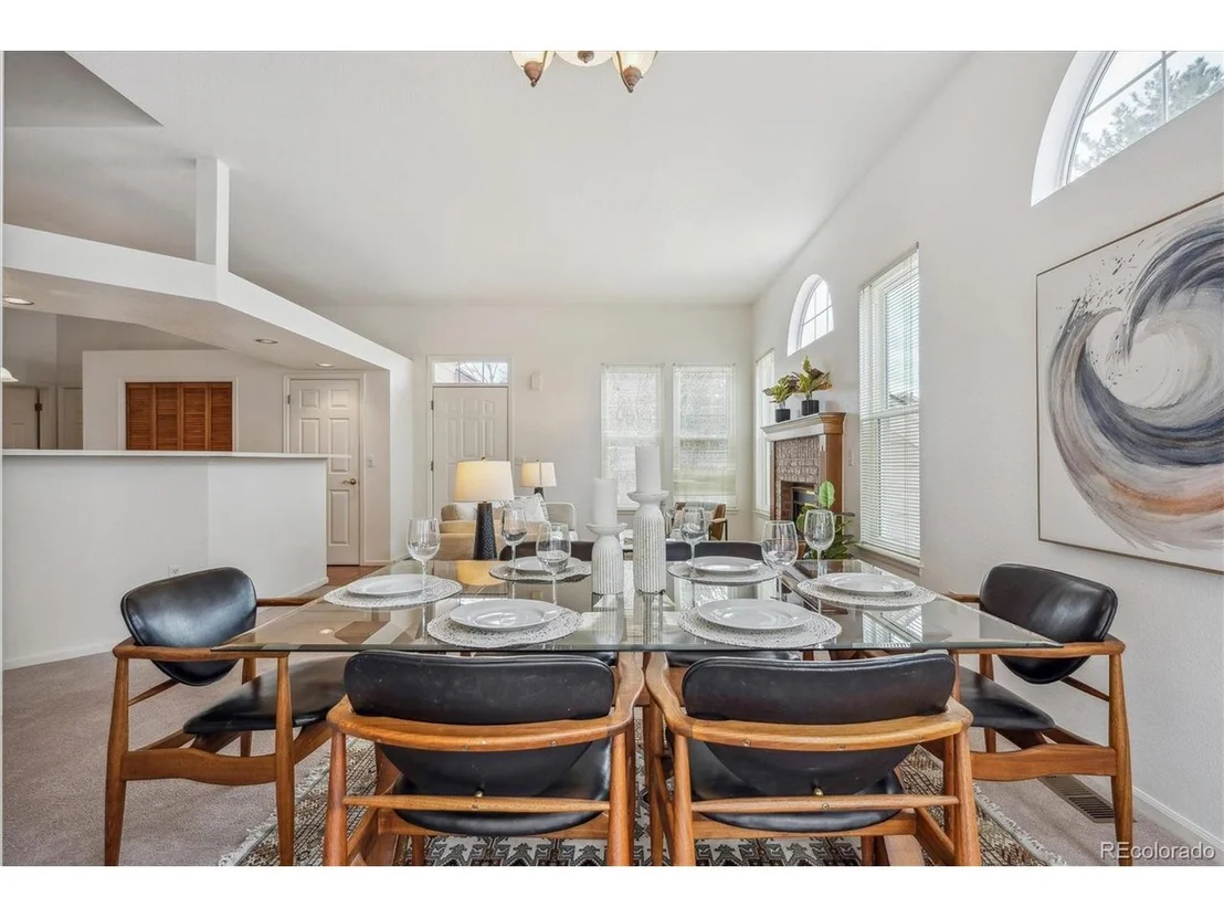 Photo of 1879 Foxfield Dr