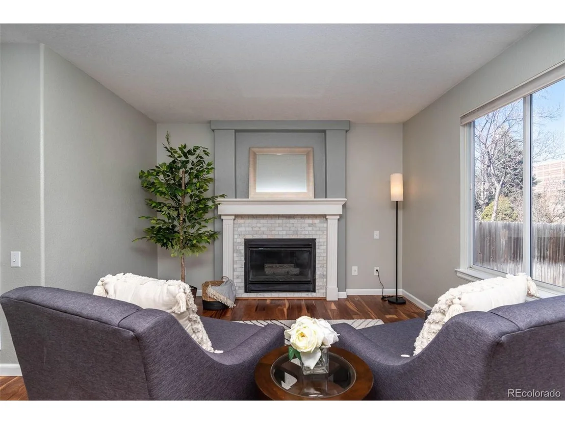Photo of 1023 Delta Dr