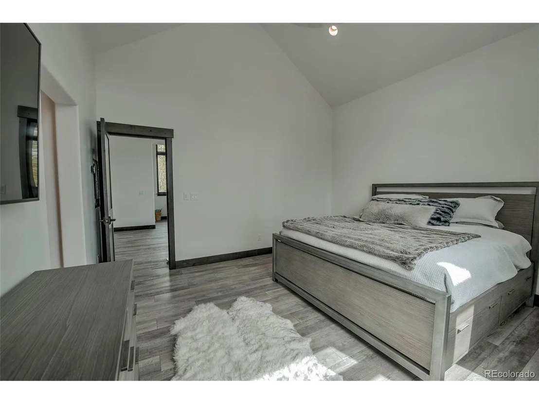 Photo of 89 Barton Way