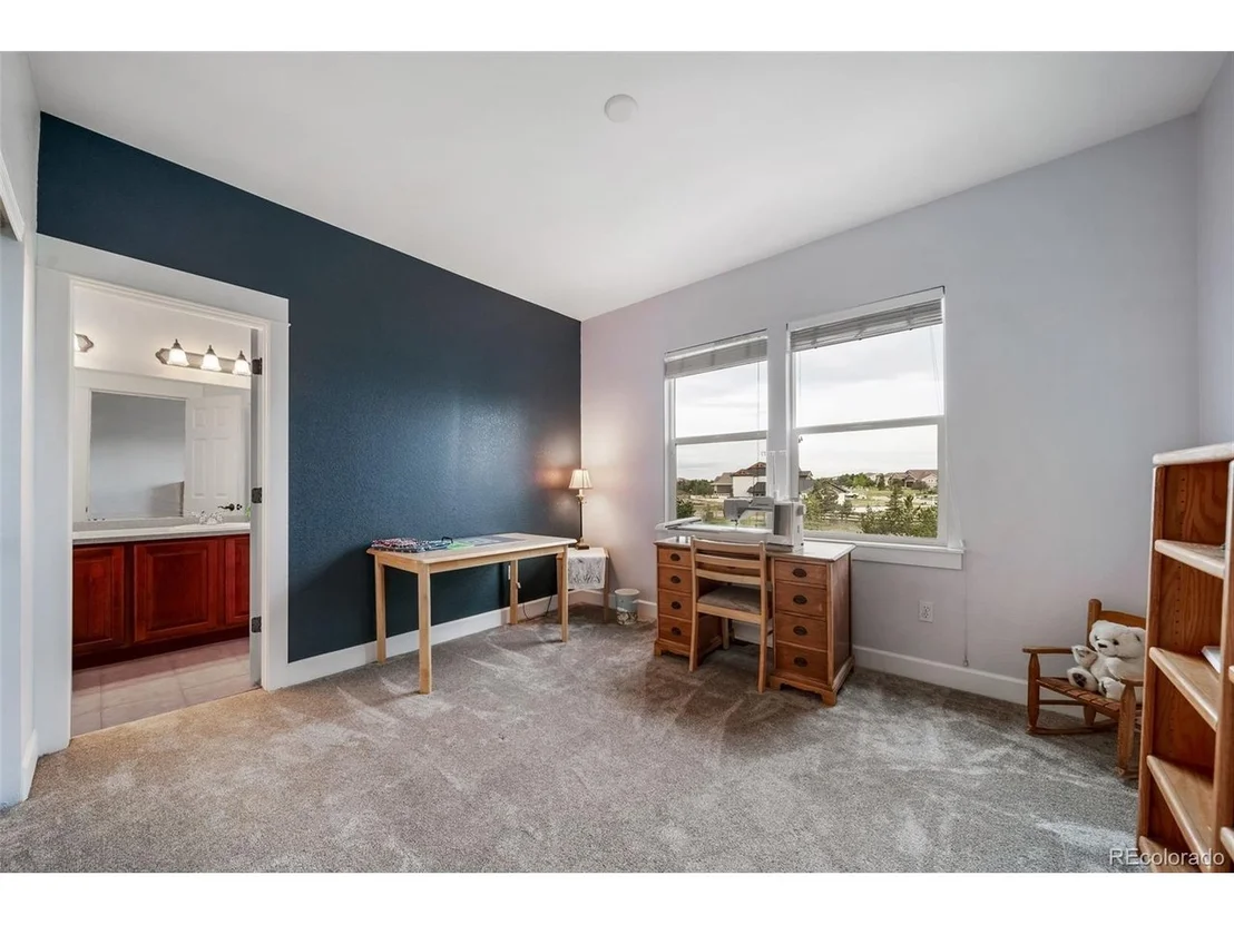 Photo of 5464 Killen Ave
