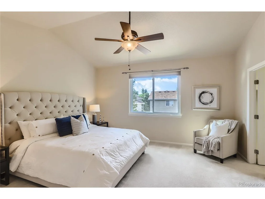 Photo of 6896 Sunburst Ave