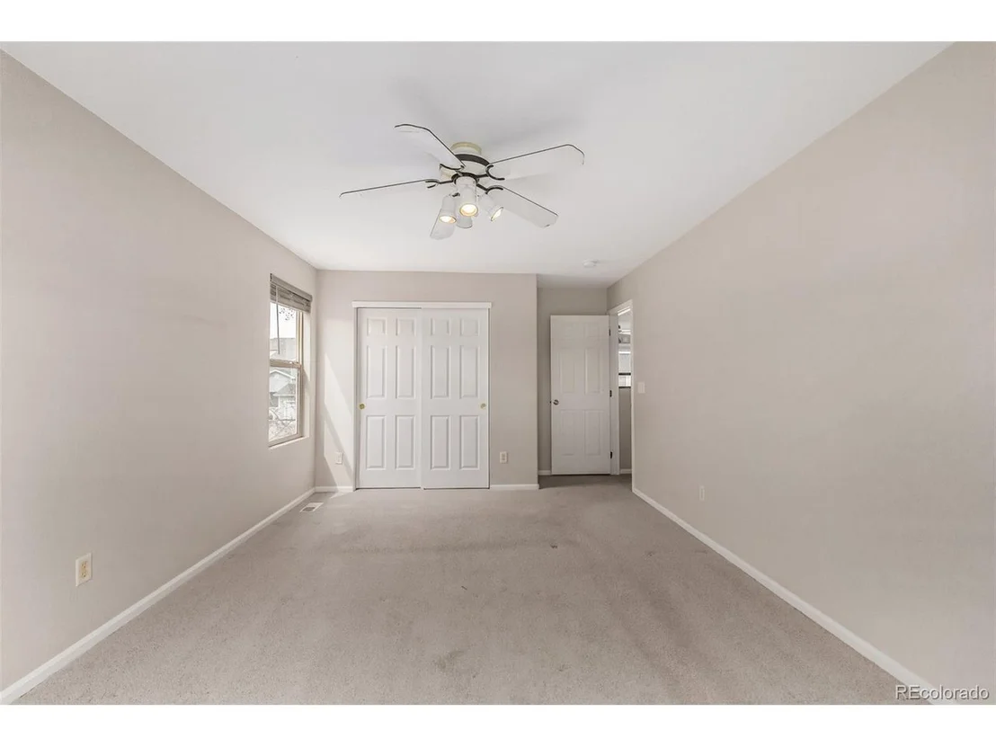 Photo of 452 E 78th Dr