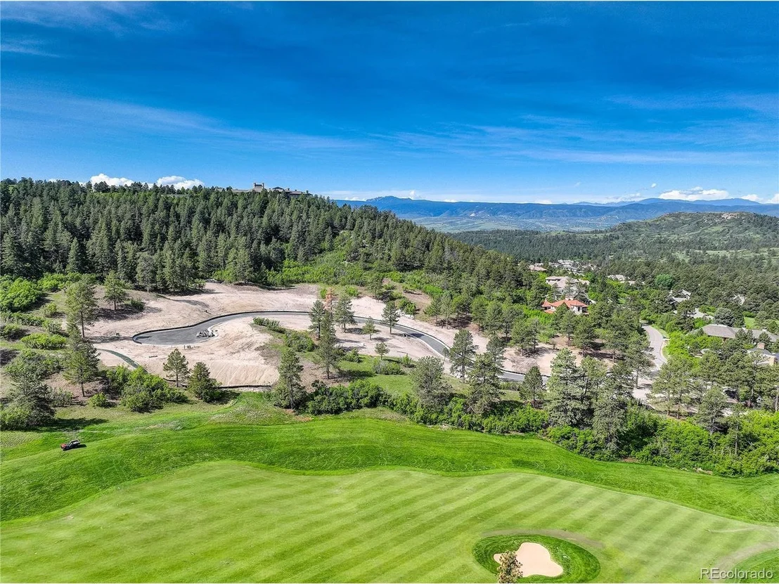 Photo of 1085 Golf Estates Pt