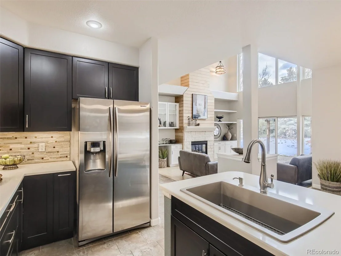 Photo of 1031 Willow Creek Cir