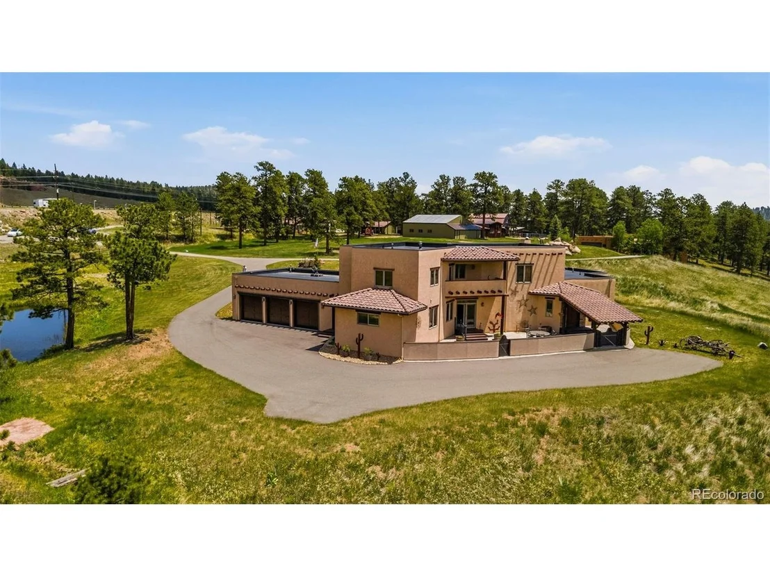 Photo of 28098 Green Valley Ln