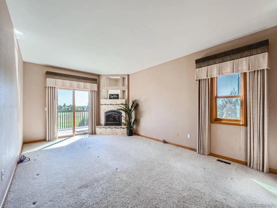 Photo of 370 Golden Eagle Dr