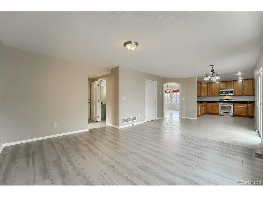 Photo of 2073 Mountain Iris Dr