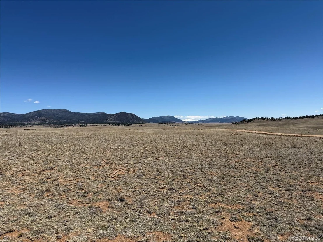 Photo of 205 Cheyenne Trl