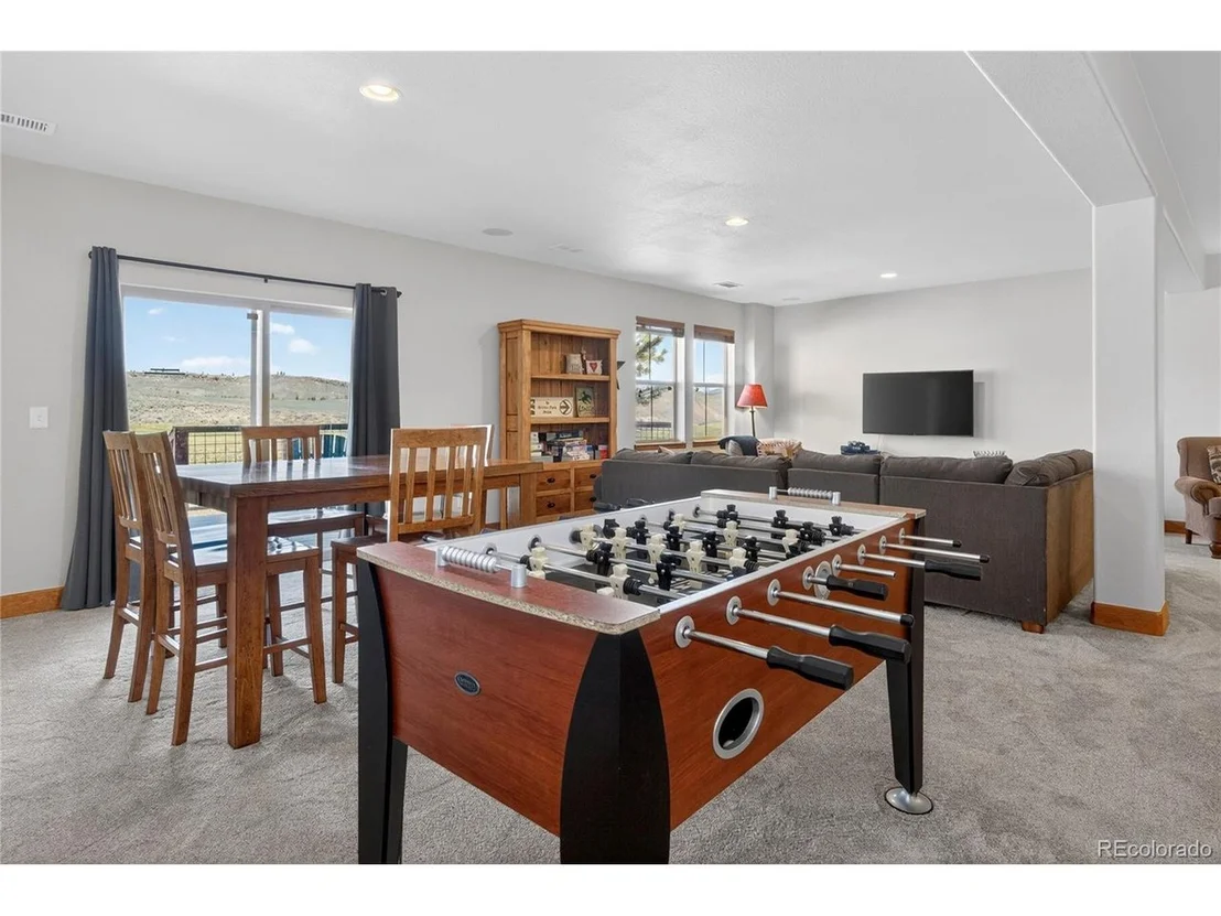 Photo of 150 Fairview Ln