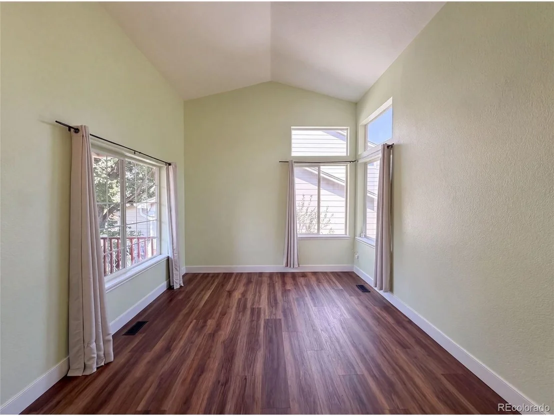 Photo of 9624 Crosspointe Dr