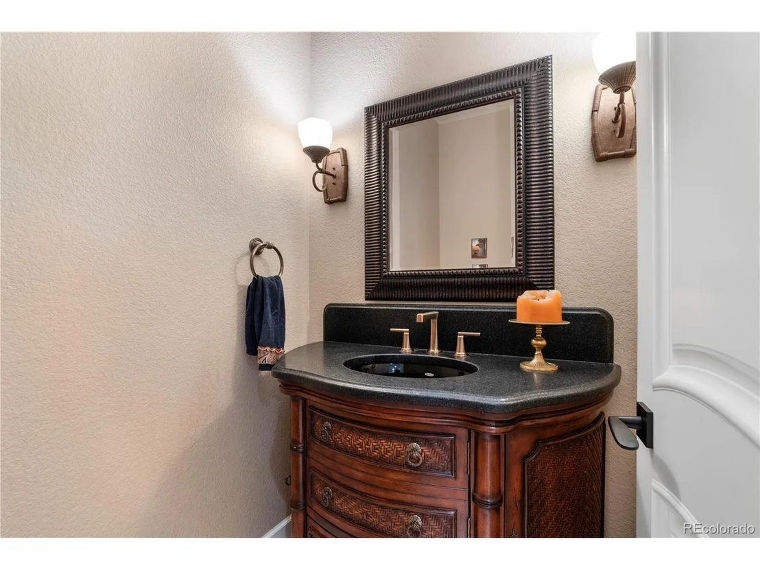 Photo of 7723 Devinney Ct