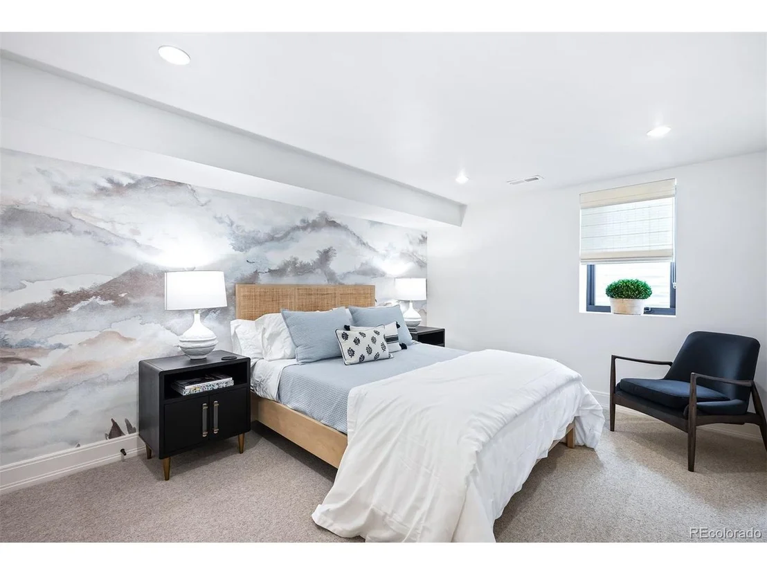 Photo of 346 Elm St