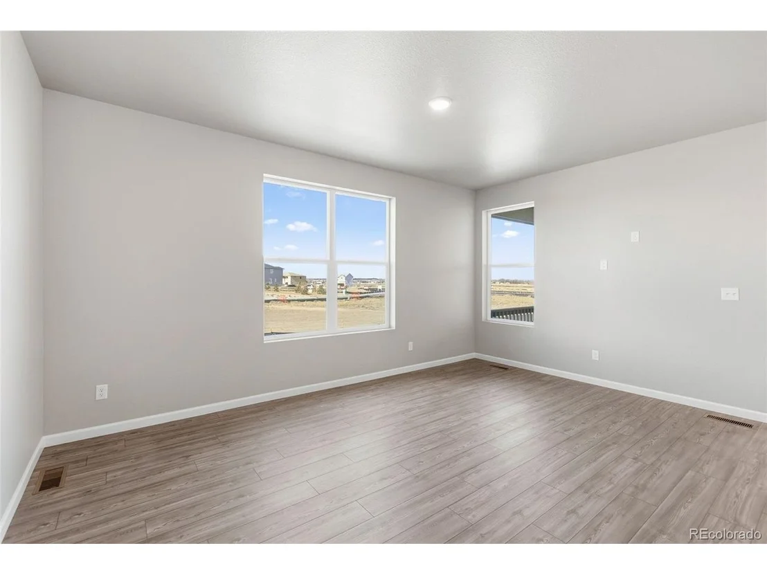 Photo of 6785 Utica Cir