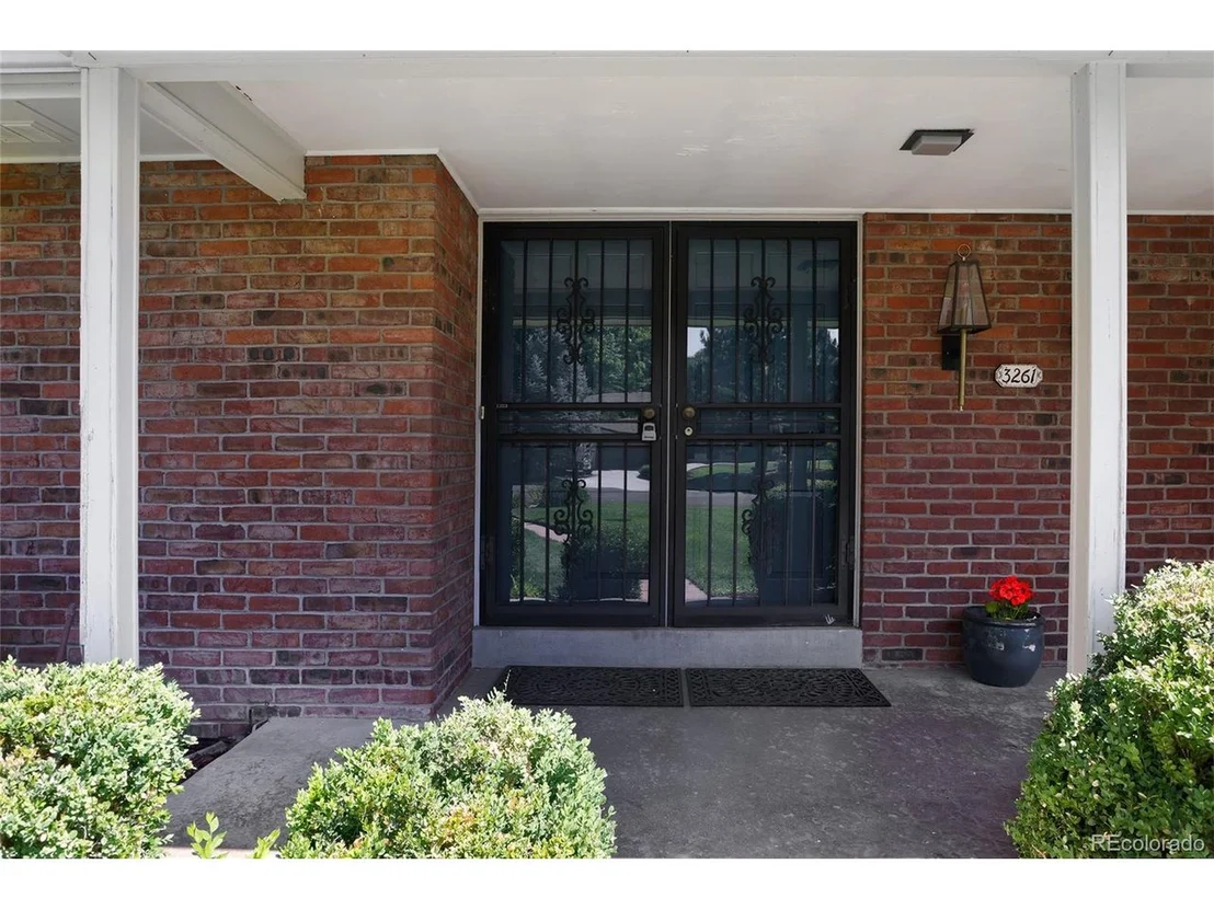 Photo of 3261 Cherryridge Rd
