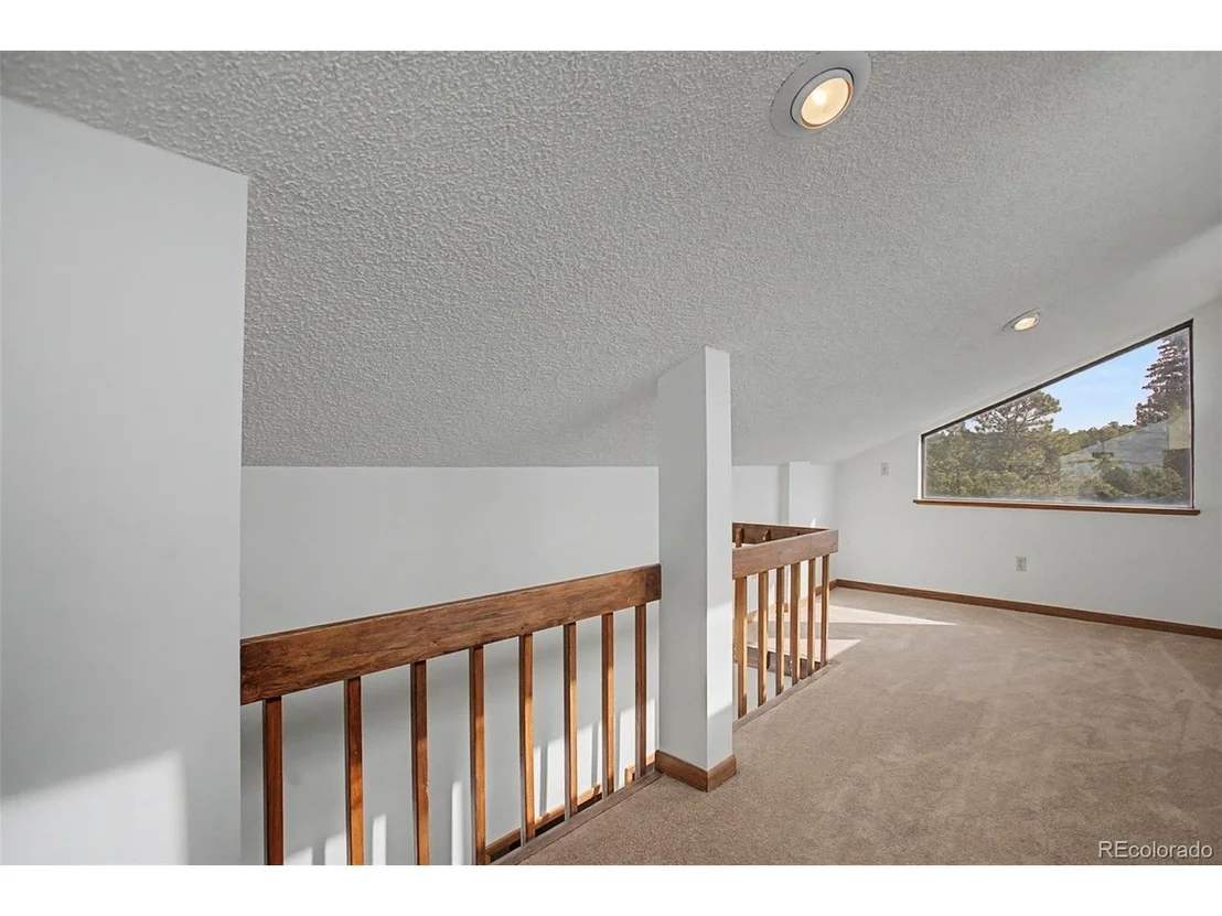 Photo of 5765 Thunder Hill Rd