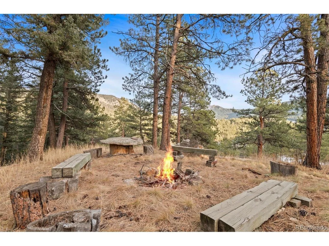 Photo of 608 Patty Dr