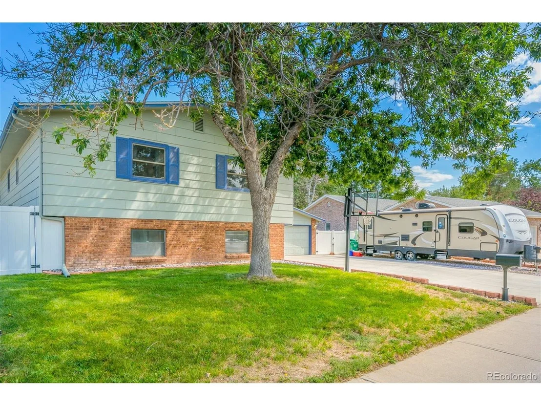 Photo of 424 Voiles Dr