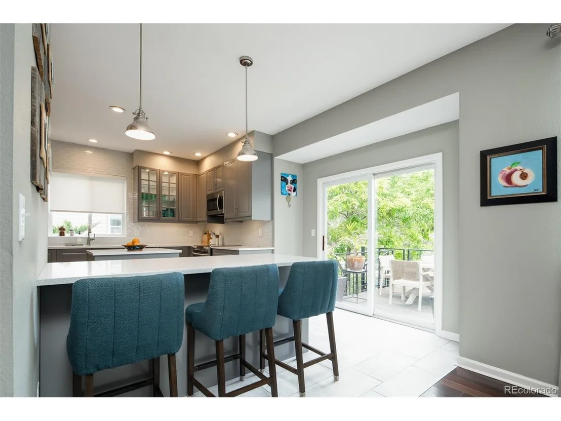 Photo of 323 White Ash Dr