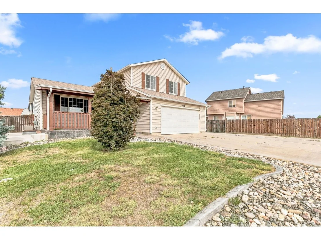 Photo of 3905 Dove Ln