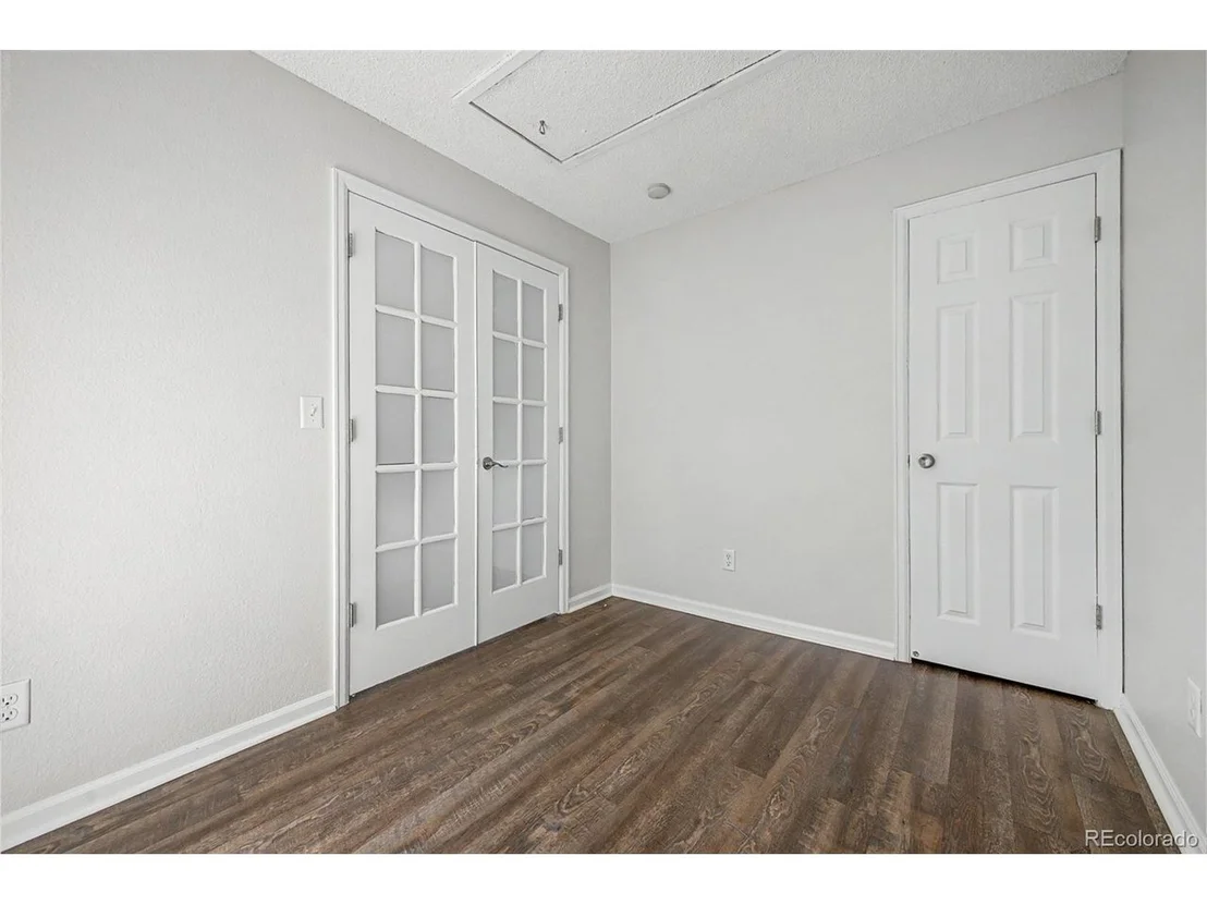 Photo of Unit D at 4883 White Rock Cir