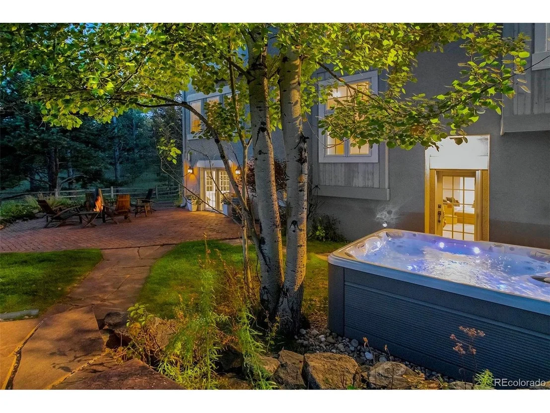 Photo of 2827 Keystone Dr