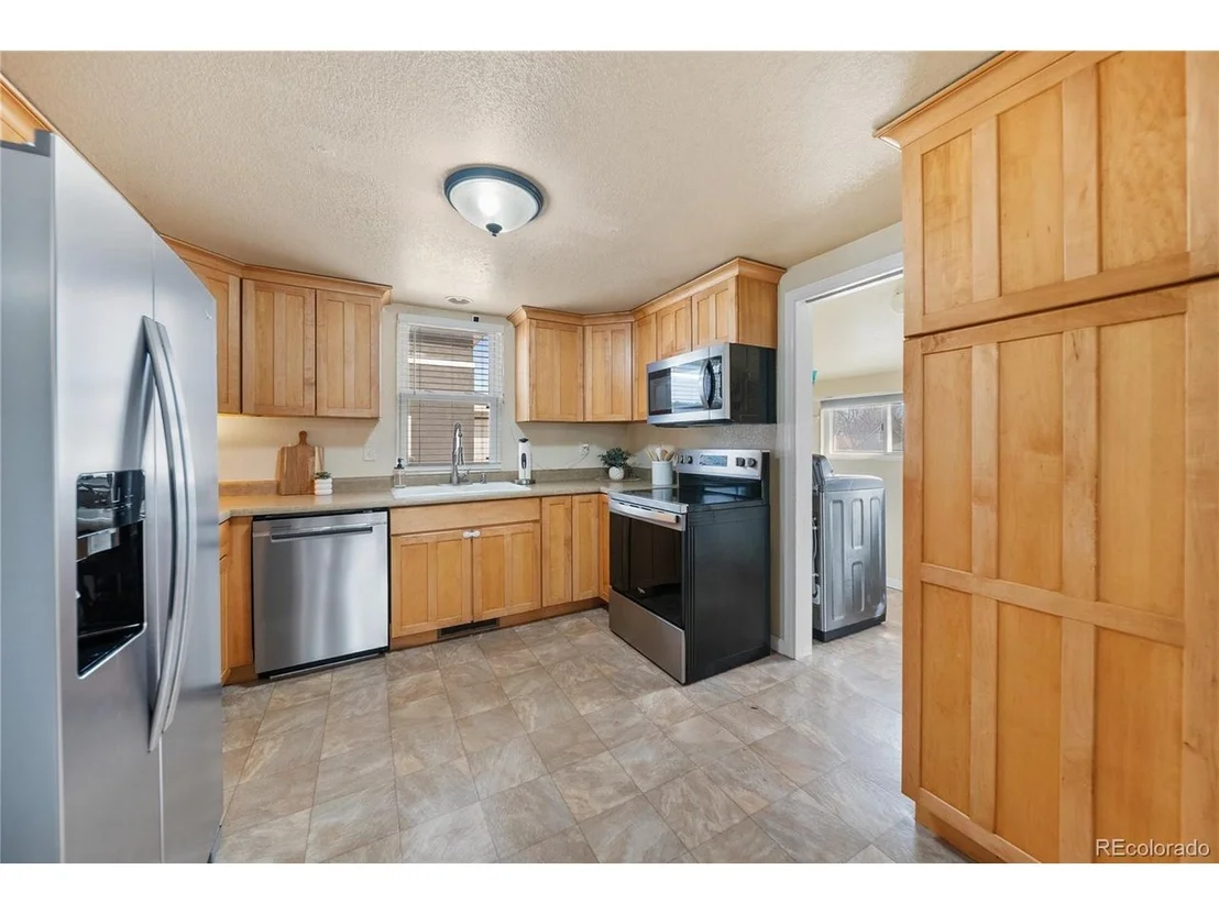 Photo of 550 Custer Ave