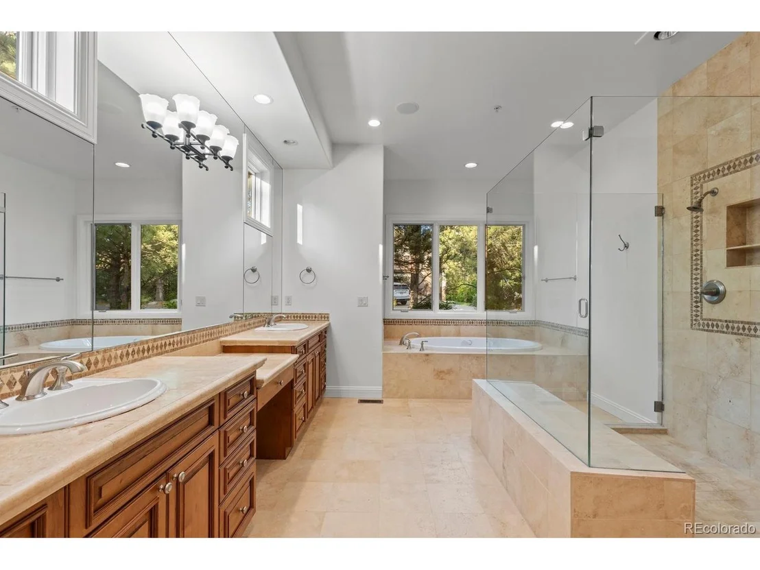 Photo of 645 Ruby Trust Dr
