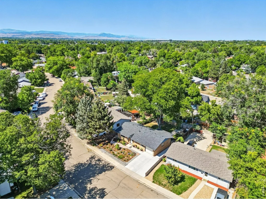 Photo of 16 Merideth Ln