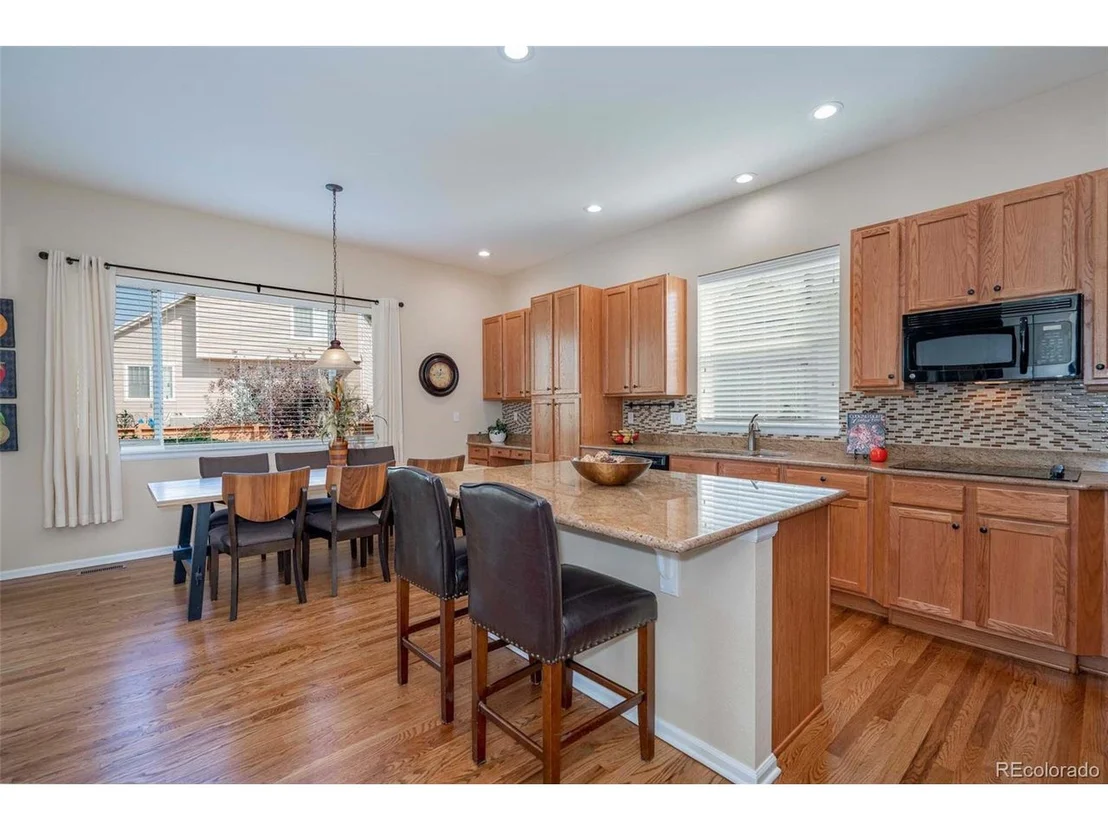 Photo of 15550 Carob Cir