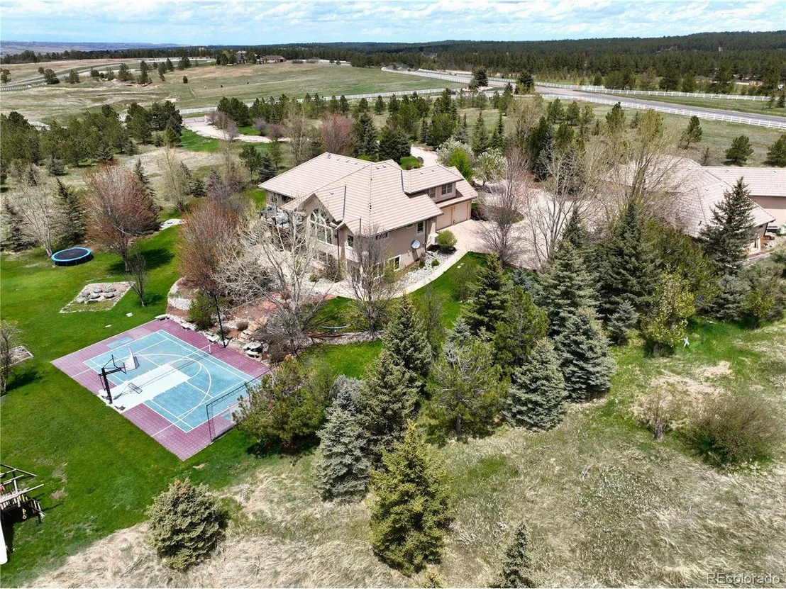 Photo of 10010 Steeplechase Dr