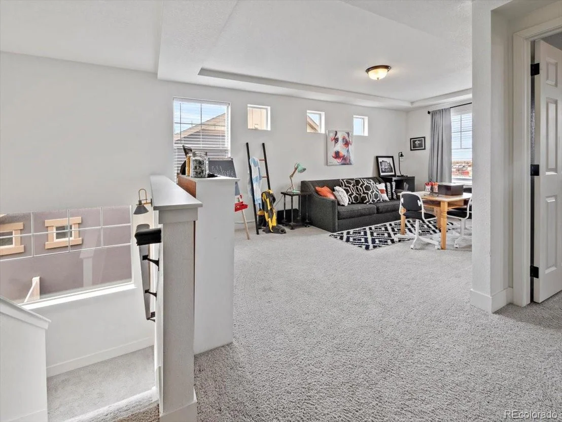 Photo of 1097 Acadia Cir
