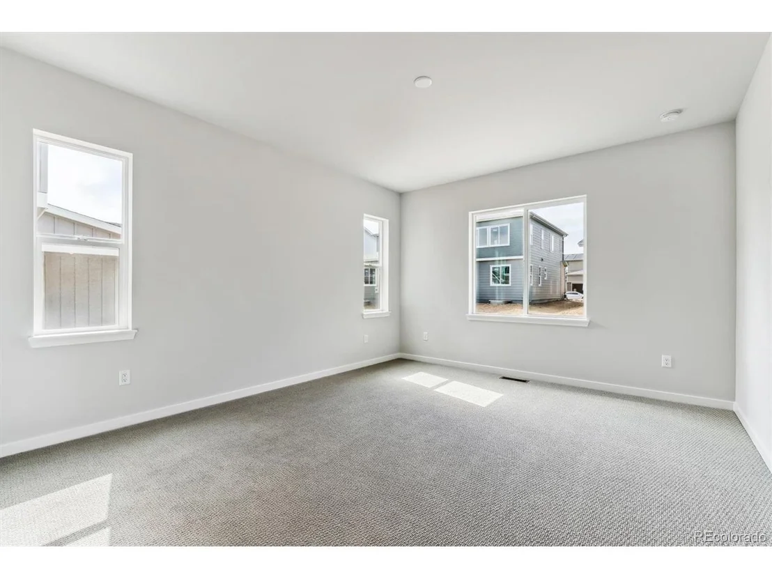 Photo of 1400 Colony Dr