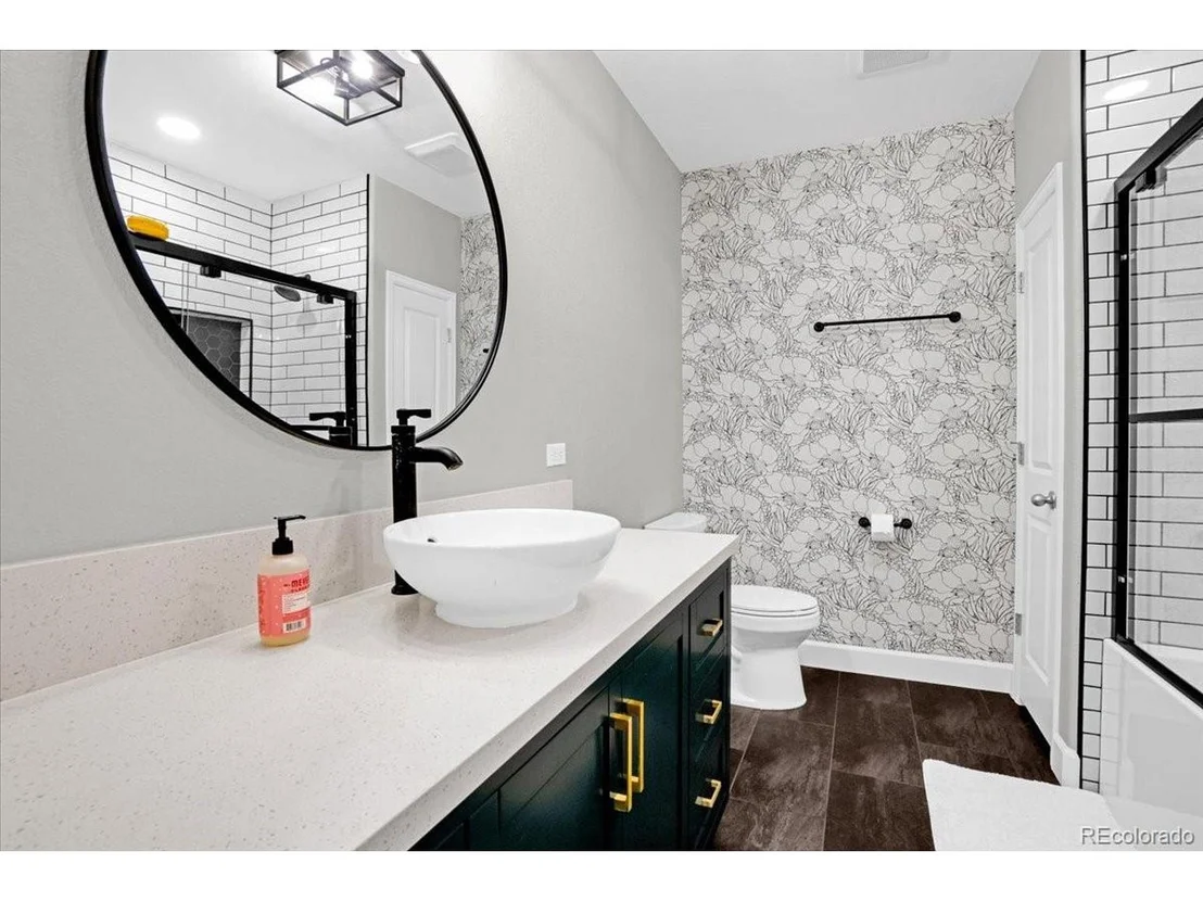 Photo of 970 White Leaf Cir